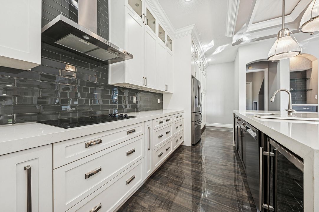 待售: $1,299,999 (5 贝兹, 3 浴室, 3788 平方英尺)