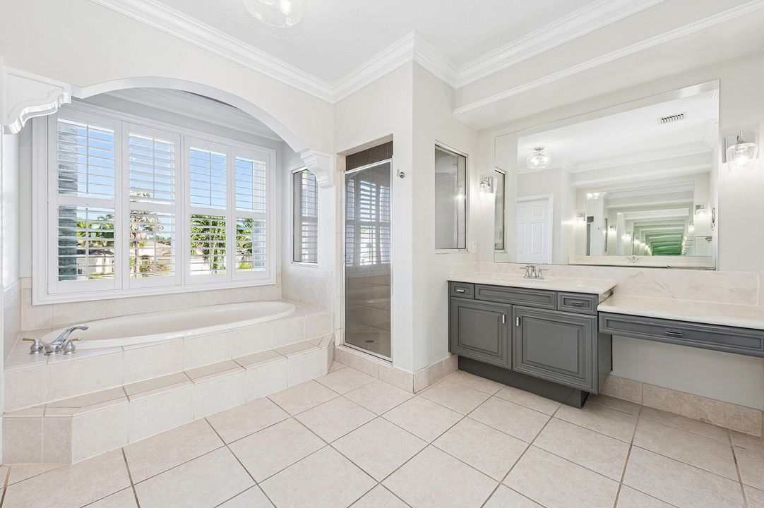 待售: $1,299,999 (5 贝兹, 3 浴室, 3788 平方英尺)