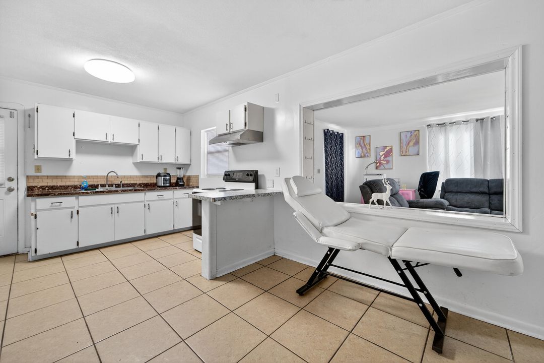 En Venta: $239,000 (3 camas, 1 baños, 1113 Pies cuadrados)