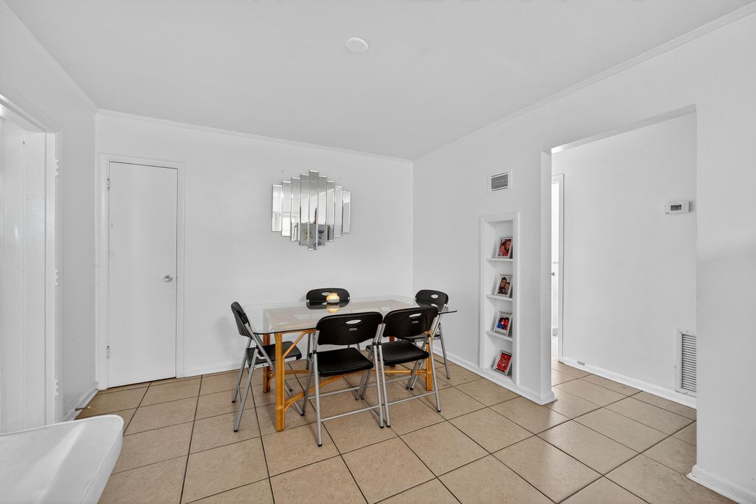 En Venta: $239,000 (3 camas, 1 baños, 1113 Pies cuadrados)