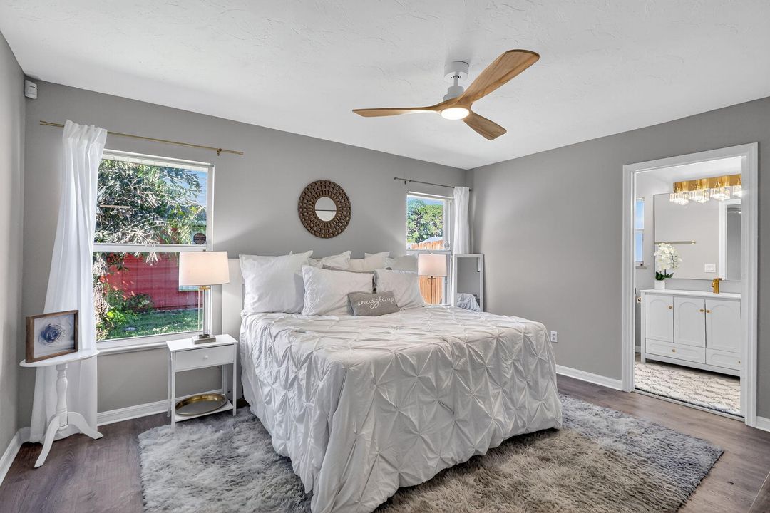 Active With Contract: $289,900 (3 beds, 2 baths, 1355 Square Feet)