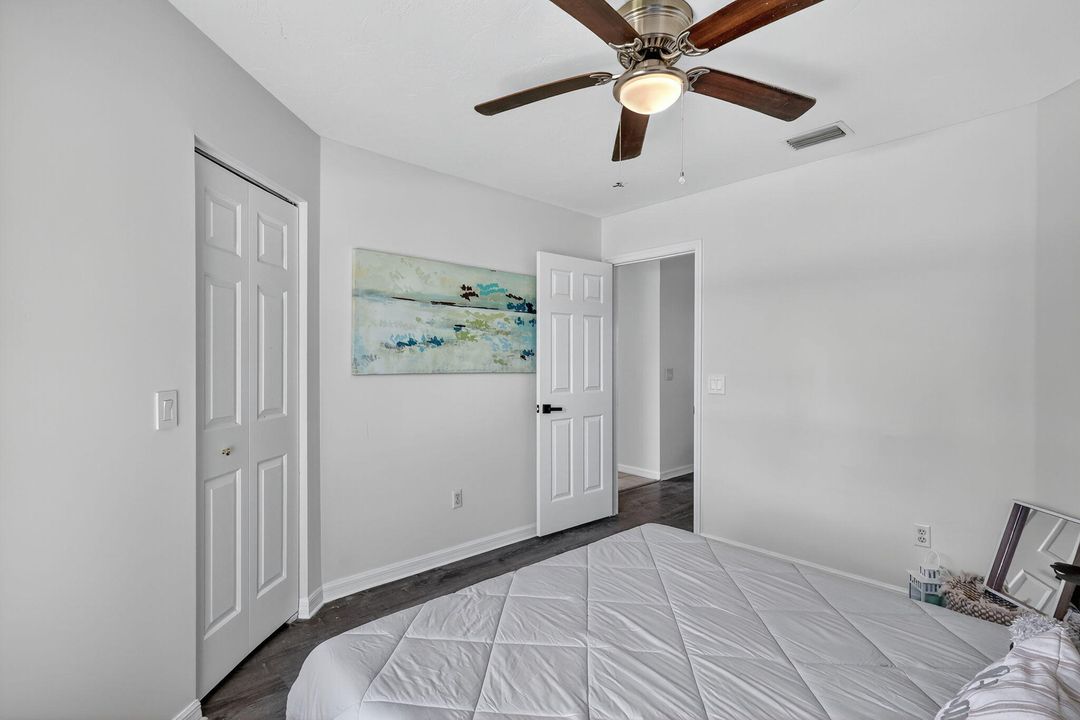 Active With Contract: $289,900 (3 beds, 2 baths, 1355 Square Feet)