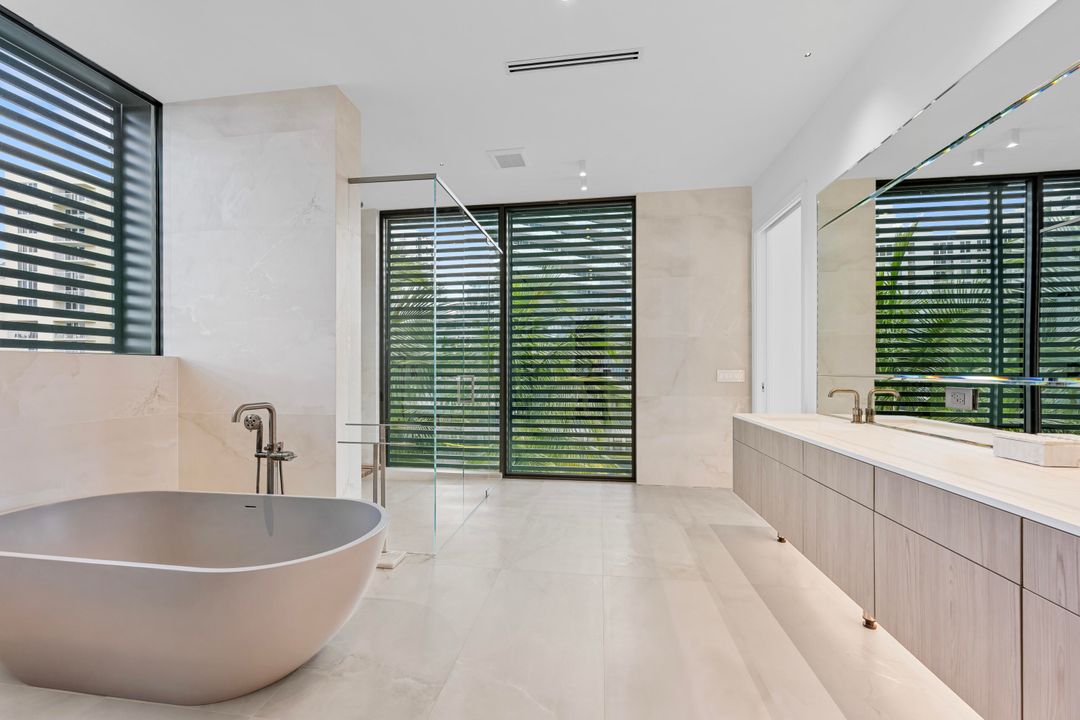 待售: $6,175,000 (5 贝兹, 4 浴室, 4628 平方英尺)