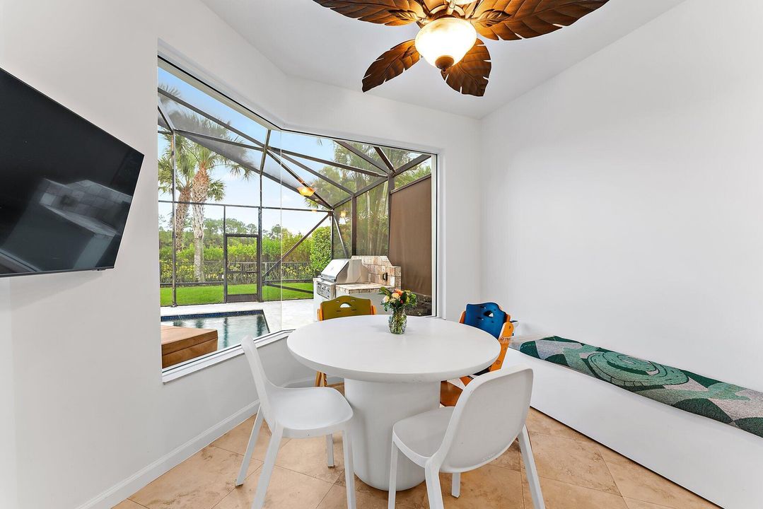 En Venta: $1,775,000 (3 camas, 2 baños, 2621 Pies cuadrados)