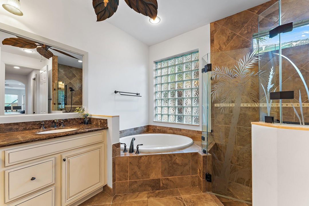 En Venta: $1,775,000 (3 camas, 2 baños, 2621 Pies cuadrados)