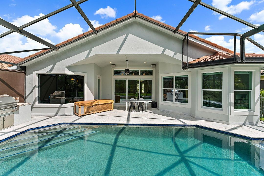 En Venta: $1,775,000 (3 camas, 2 baños, 2621 Pies cuadrados)