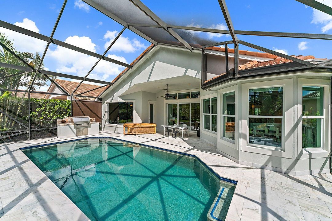 En Venta: $1,775,000 (3 camas, 2 baños, 2621 Pies cuadrados)