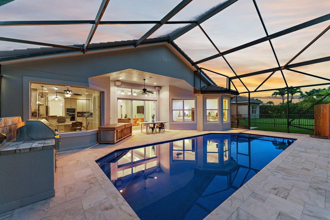 En Venta: $1,775,000 (3 camas, 2 baños, 2621 Pies cuadrados)