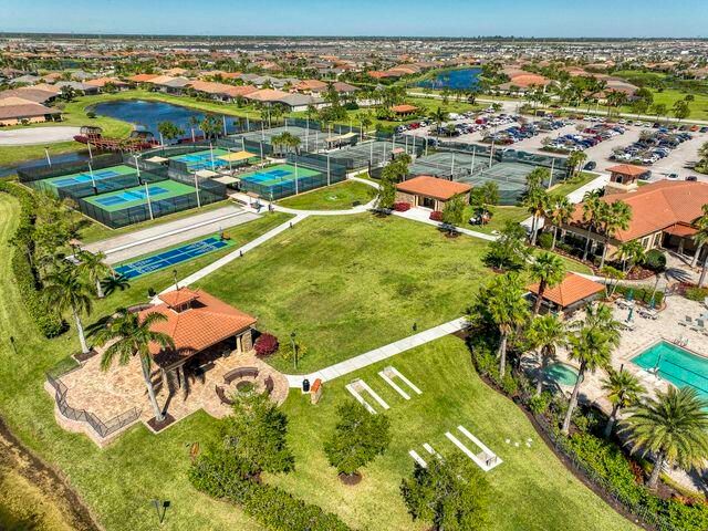 待售: $419,900 (3 贝兹, 2 浴室, 1992 平方英尺)