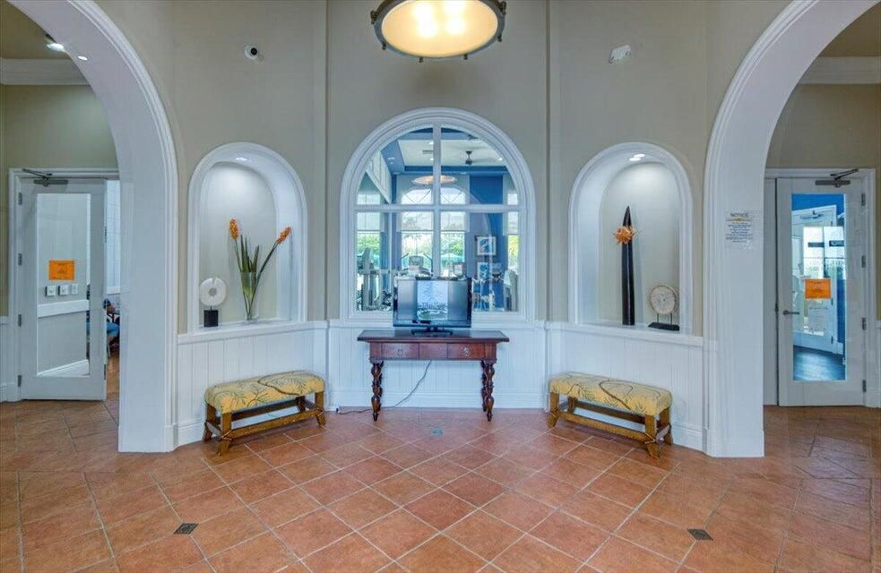 For Sale: $530,000 (4 beds, 3 baths, 2386 Square Feet)