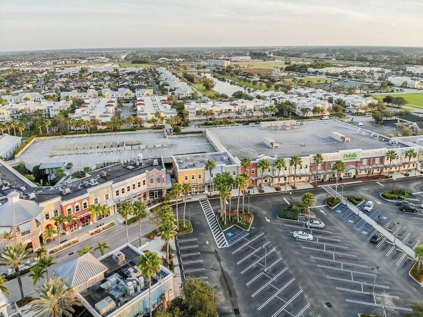 For Sale: $530,000 (4 beds, 3 baths, 2386 Square Feet)