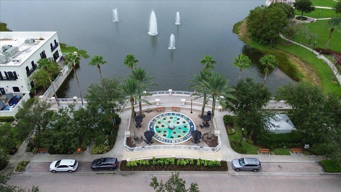 For Sale: $530,000 (4 beds, 3 baths, 2386 Square Feet)