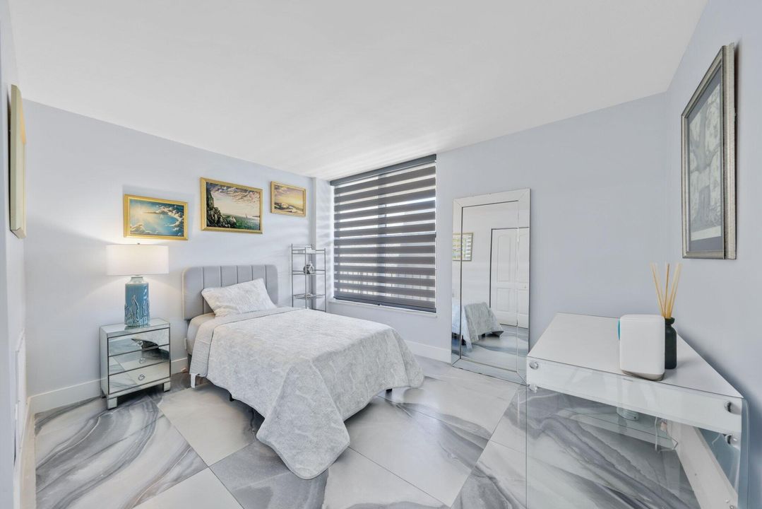 待售: $529,000 (2 贝兹, 2 浴室, 1095 平方英尺)