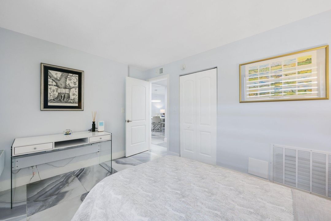 待售: $529,000 (2 贝兹, 2 浴室, 1095 平方英尺)