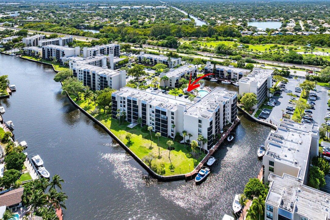 待售: $529,000 (2 贝兹, 2 浴室, 1095 平方英尺)