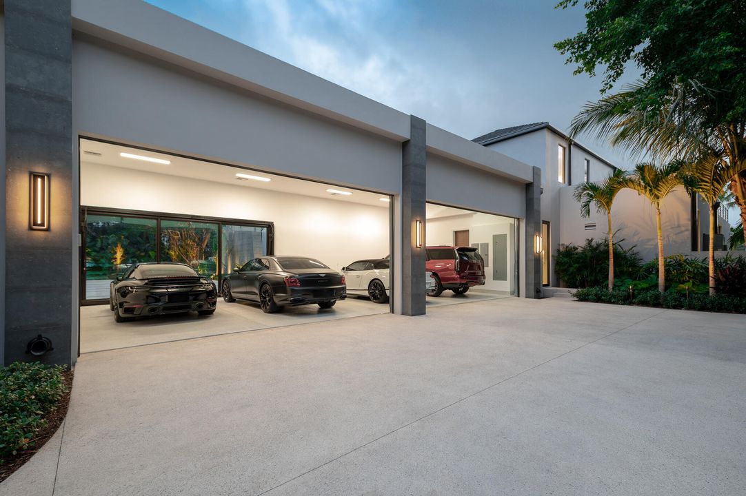 For Sale: $50,000,000 (5 beds, 7 baths, 9000 Square Feet)