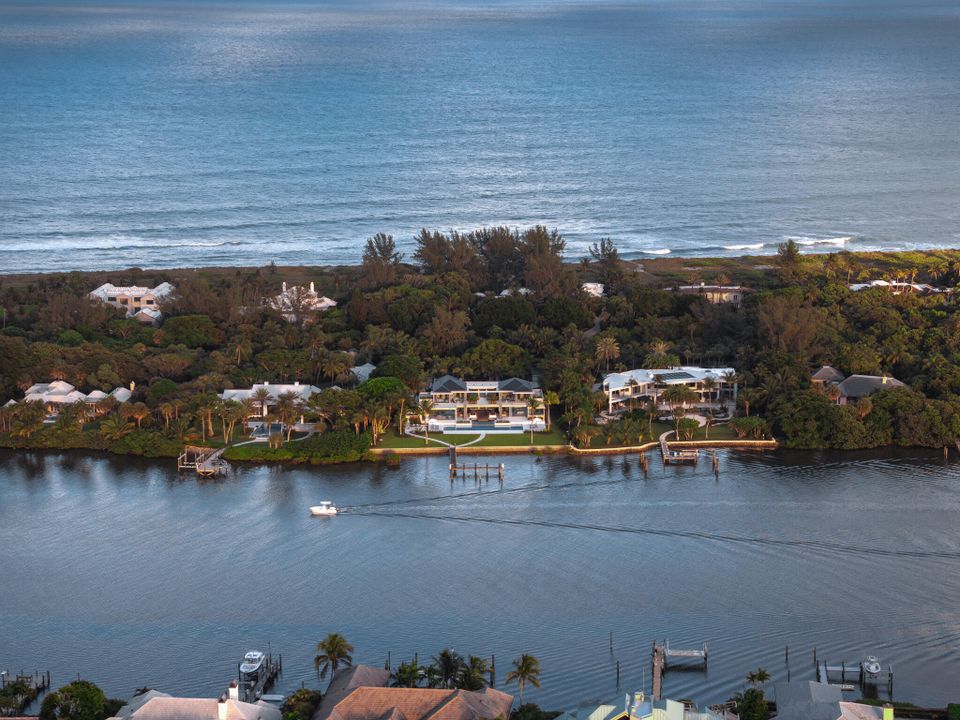 For Sale: $50,000,000 (5 beds, 7 baths, 9000 Square Feet)