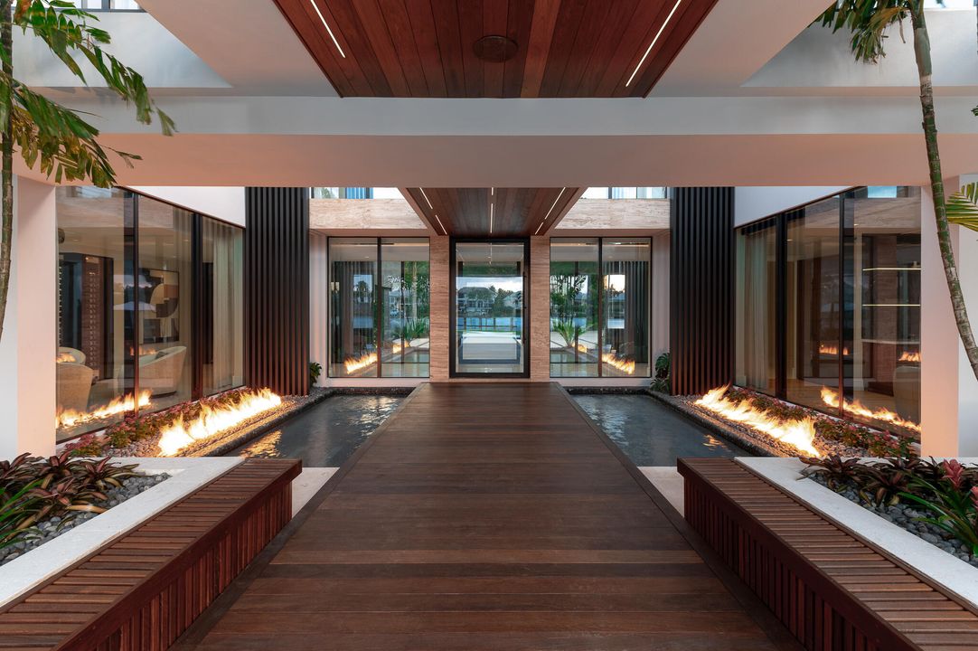 For Sale: $50,000,000 (5 beds, 7 baths, 9000 Square Feet)