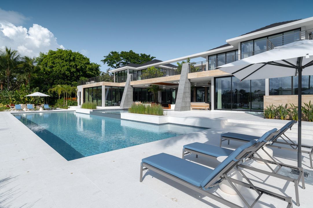 For Sale: $50,000,000 (5 beds, 7 baths, 9000 Square Feet)