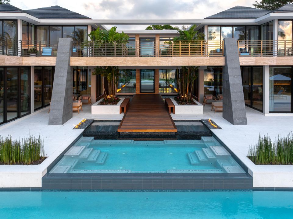 For Sale: $50,000,000 (5 beds, 7 baths, 9000 Square Feet)