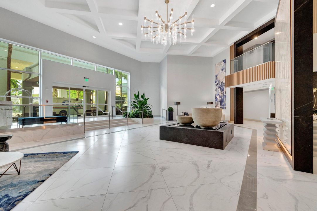 Active With Contract: $7,000 (2 beds, 2 baths, 2005 Square Feet)