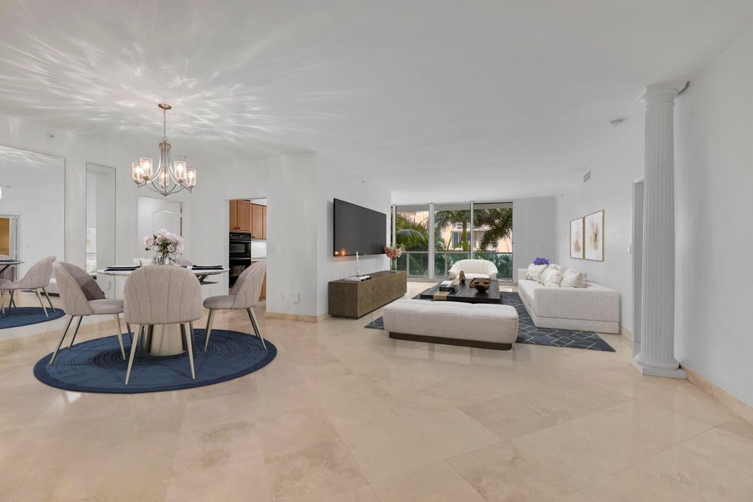 Active With Contract: $7,000 (2 beds, 2 baths, 2005 Square Feet)