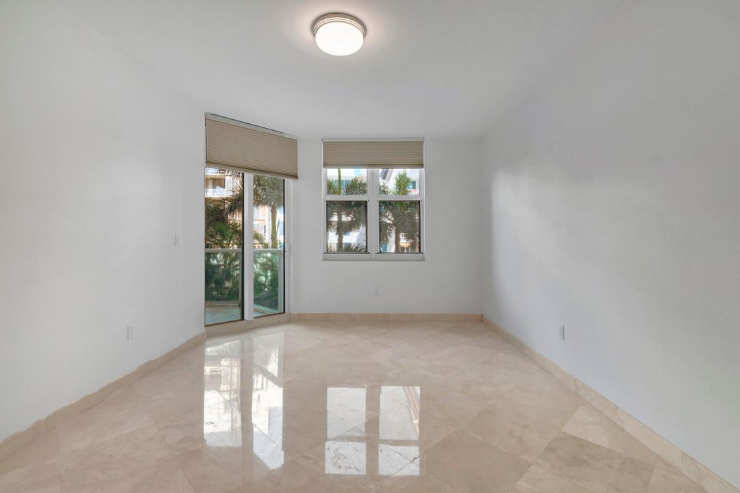 Active With Contract: $7,000 (2 beds, 2 baths, 2005 Square Feet)