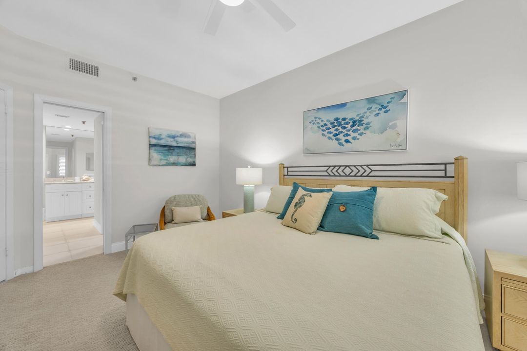 Под контрактом: $695,000 (2 спален, 2 ванн, 1463 Квадратных фут)