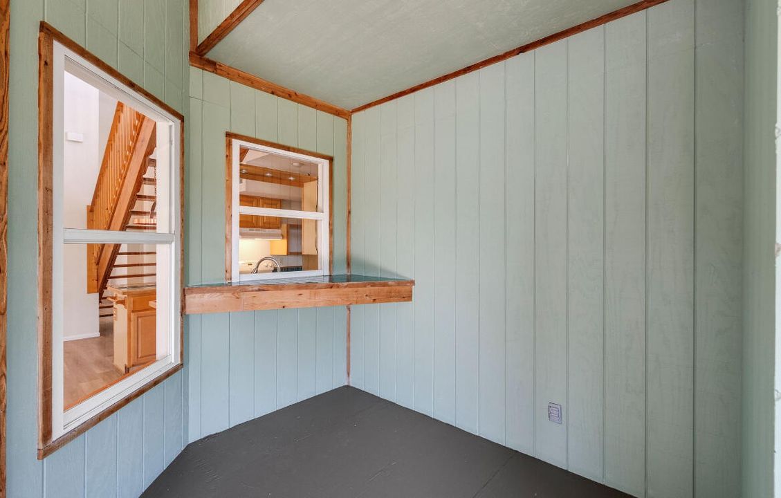 Activo con contrato: $558,000 (4 camas, 3 baños, 1669 Pies cuadrados)