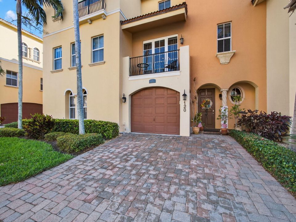 На продажу: $669,000 (3 спален, 3 ванн, 2171 Квадратных фут)