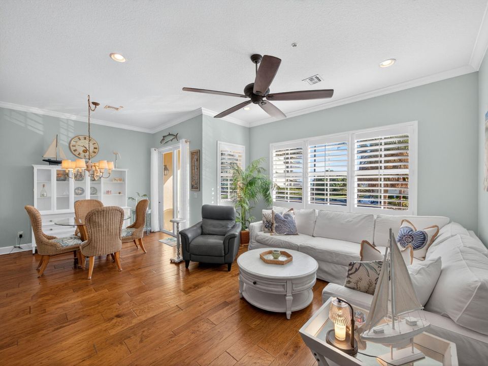 На продажу: $669,000 (3 спален, 3 ванн, 2171 Квадратных фут)