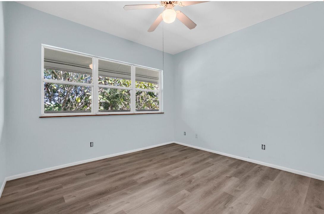 Activo con contrato: $558,000 (4 camas, 3 baños, 1669 Pies cuadrados)