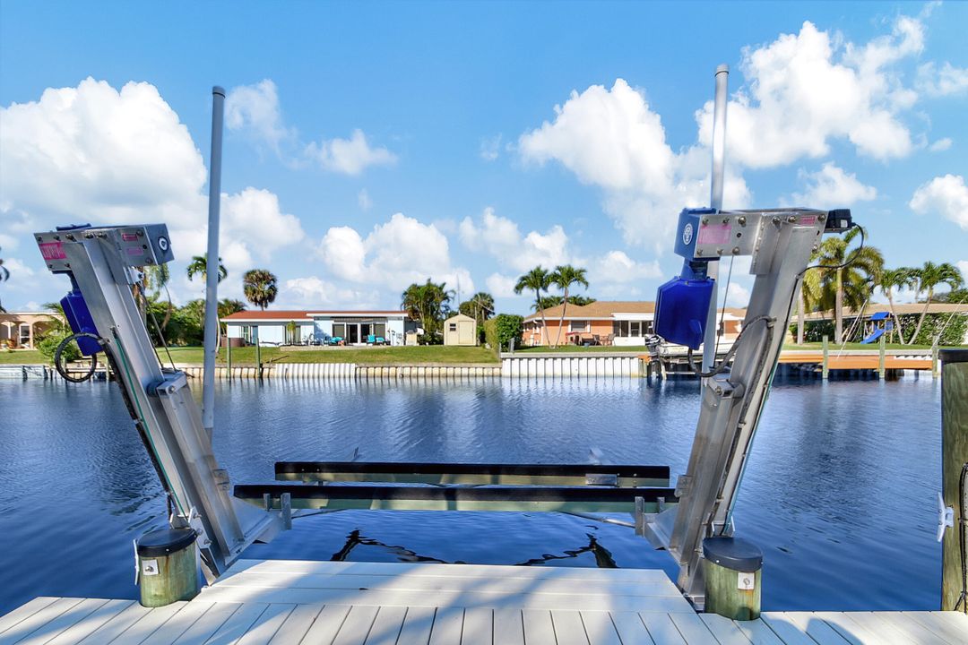 出租: $4,750 (4 贝兹, 2 浴室, 2369 平方英尺)