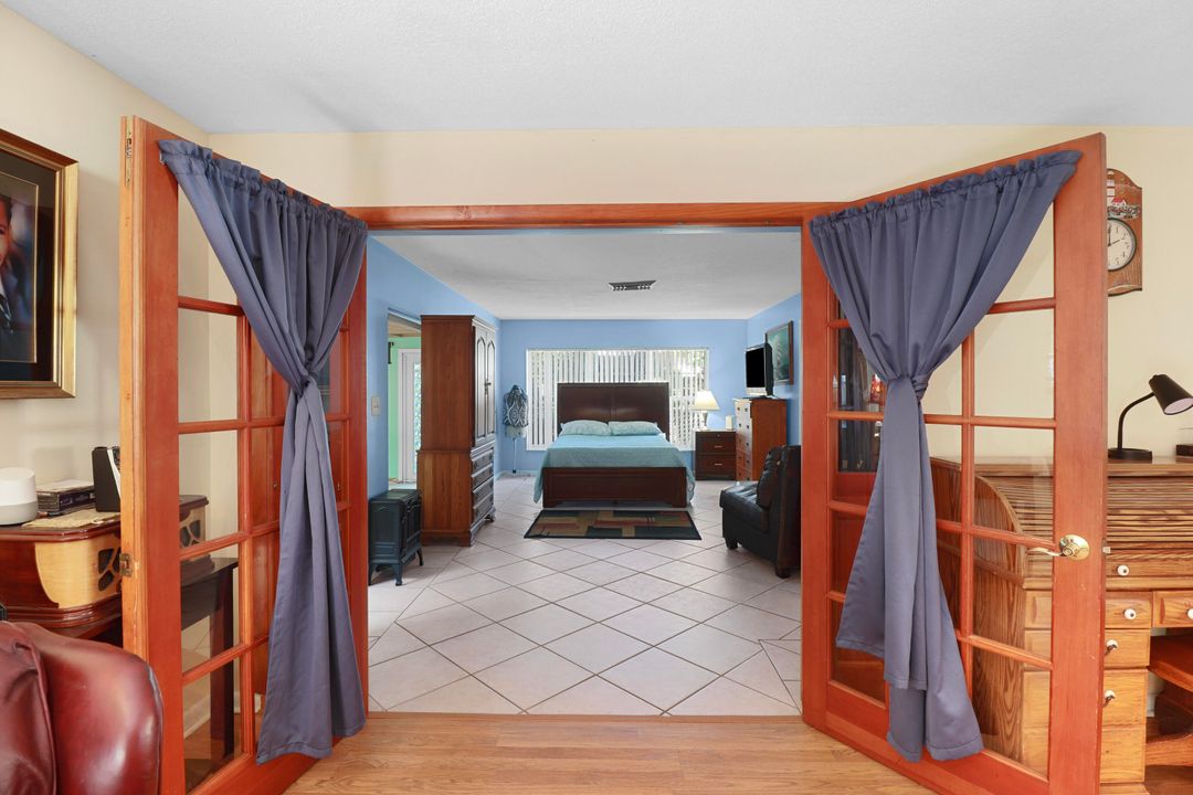 For Sale: $559,000 (4 beds, 3 baths, 2286 Square Feet)