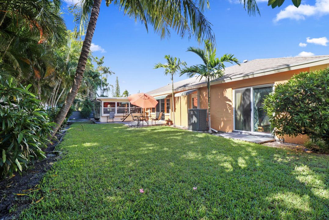 For Sale: $559,000 (4 beds, 3 baths, 2286 Square Feet)