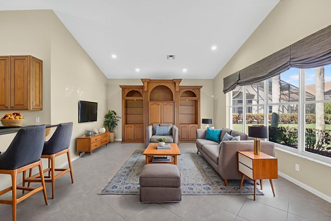 For Sale: $875,000 (3 beds, 2 baths, 2554 Square Feet)
