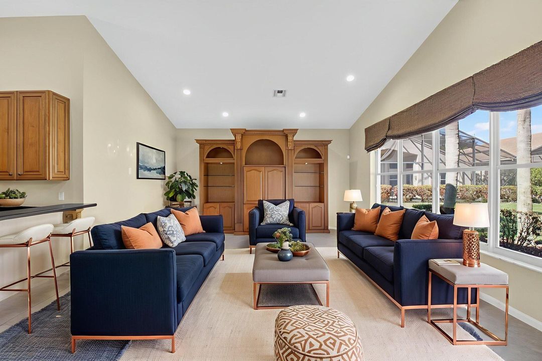 For Sale: $875,000 (3 beds, 2 baths, 2554 Square Feet)