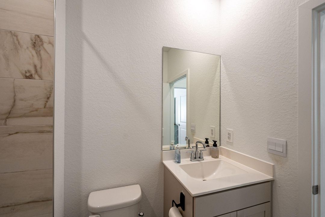 For Sale: $659,999 (5 beds, 3 baths, 2593 Square Feet)