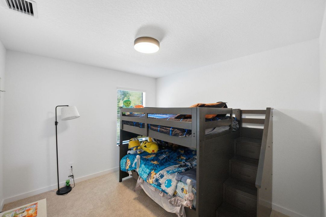 For Sale: $659,999 (5 beds, 3 baths, 2593 Square Feet)