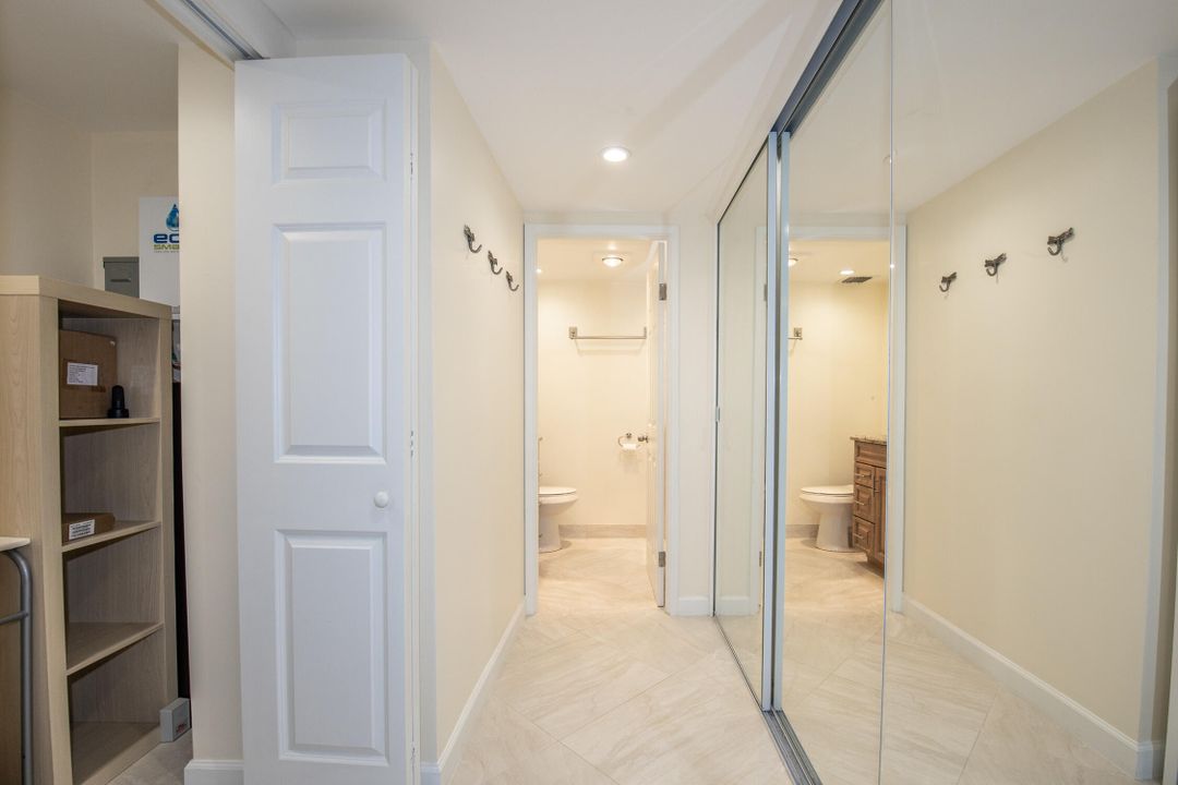 For Sale: $850,000 (2 beds, 2 baths, 1176 Square Feet)