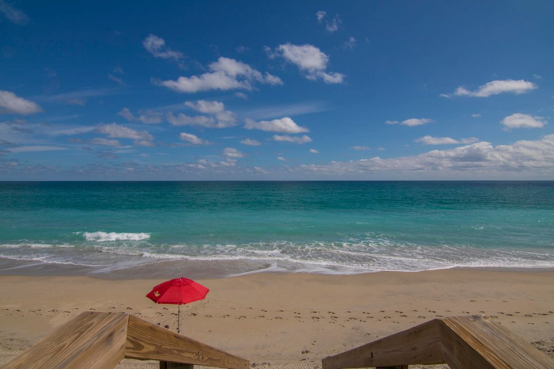 For Sale: $850,000 (2 beds, 2 baths, 1176 Square Feet)