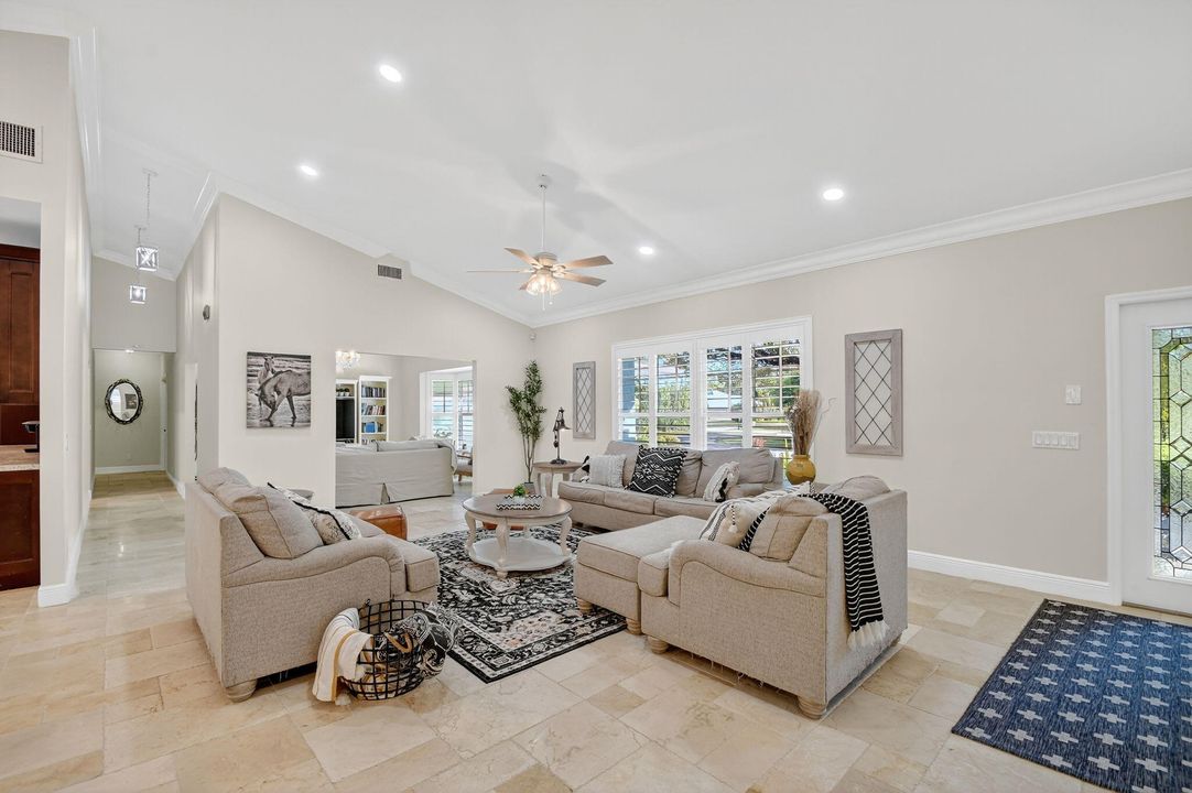 For Rent: $12,500 (4 beds, 4 baths, 4178 Square Feet)