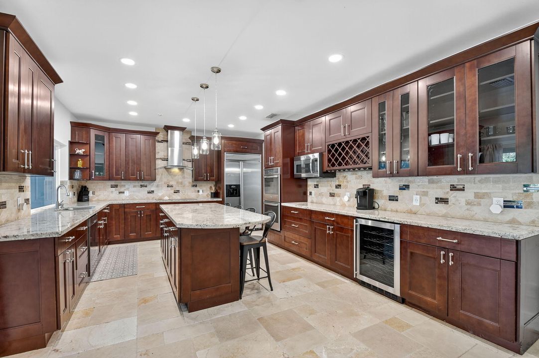 For Rent: $12,500 (4 beds, 4 baths, 4178 Square Feet)