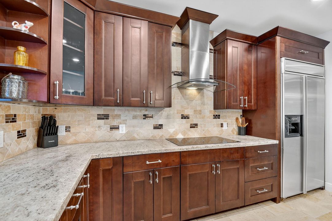 For Rent: $12,500 (4 beds, 4 baths, 4178 Square Feet)