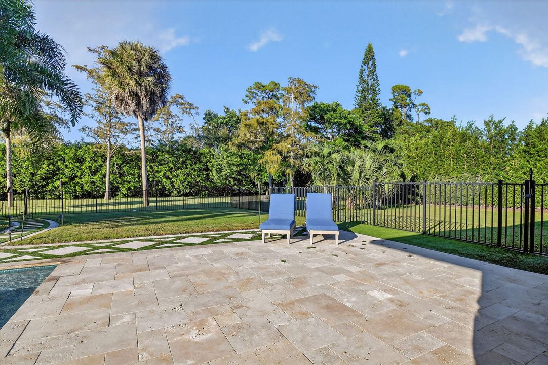 For Rent: $12,500 (4 beds, 4 baths, 4178 Square Feet)