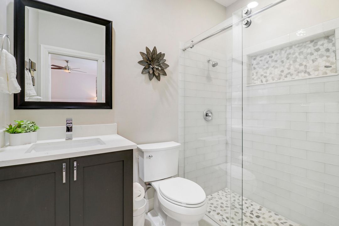 Под контрактом: $2,199,000 (6 спален, 6 ванн, 4326 Квадратных фут)