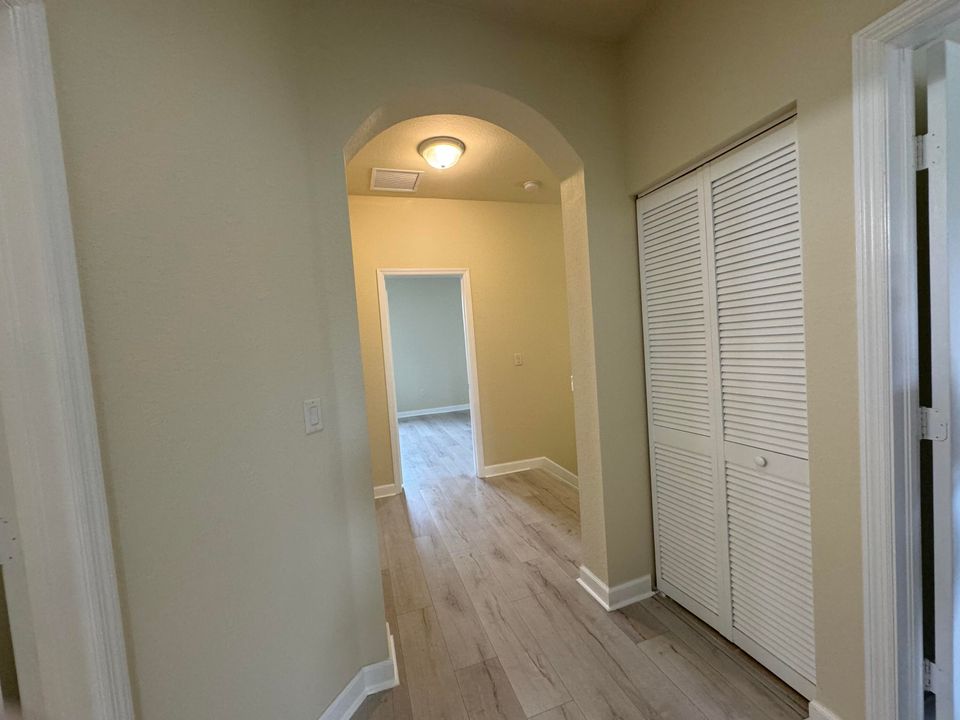 For Rent: $3,500 (3 beds, 2 baths, 1650 Square Feet)