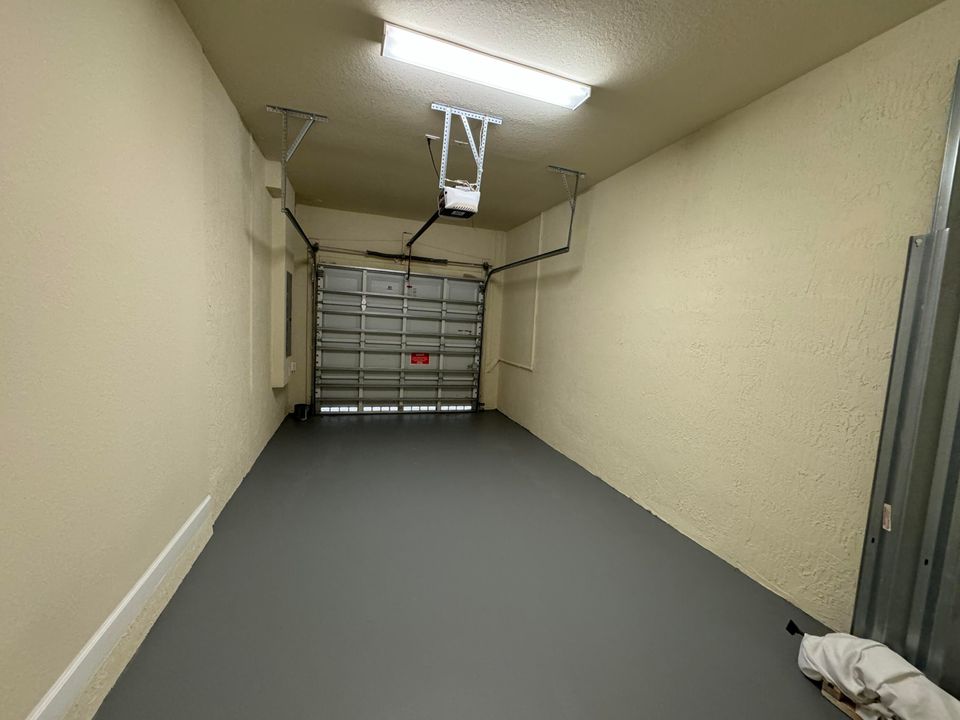 For Rent: $3,500 (3 beds, 2 baths, 1650 Square Feet)