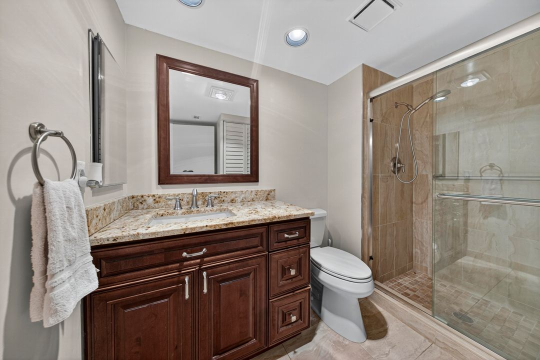 For Sale: $238,788 (2 beds, 2 baths, 1266 Square Feet)
