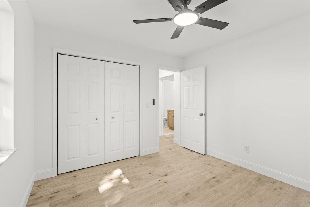 合同活跃: $385,000 (3 贝兹, 2 浴室, 1548 平方英尺)